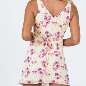 Princess Polly | Dresses | Nellie Mini Dress Yellow Floral Princess Polly |  Poshmark